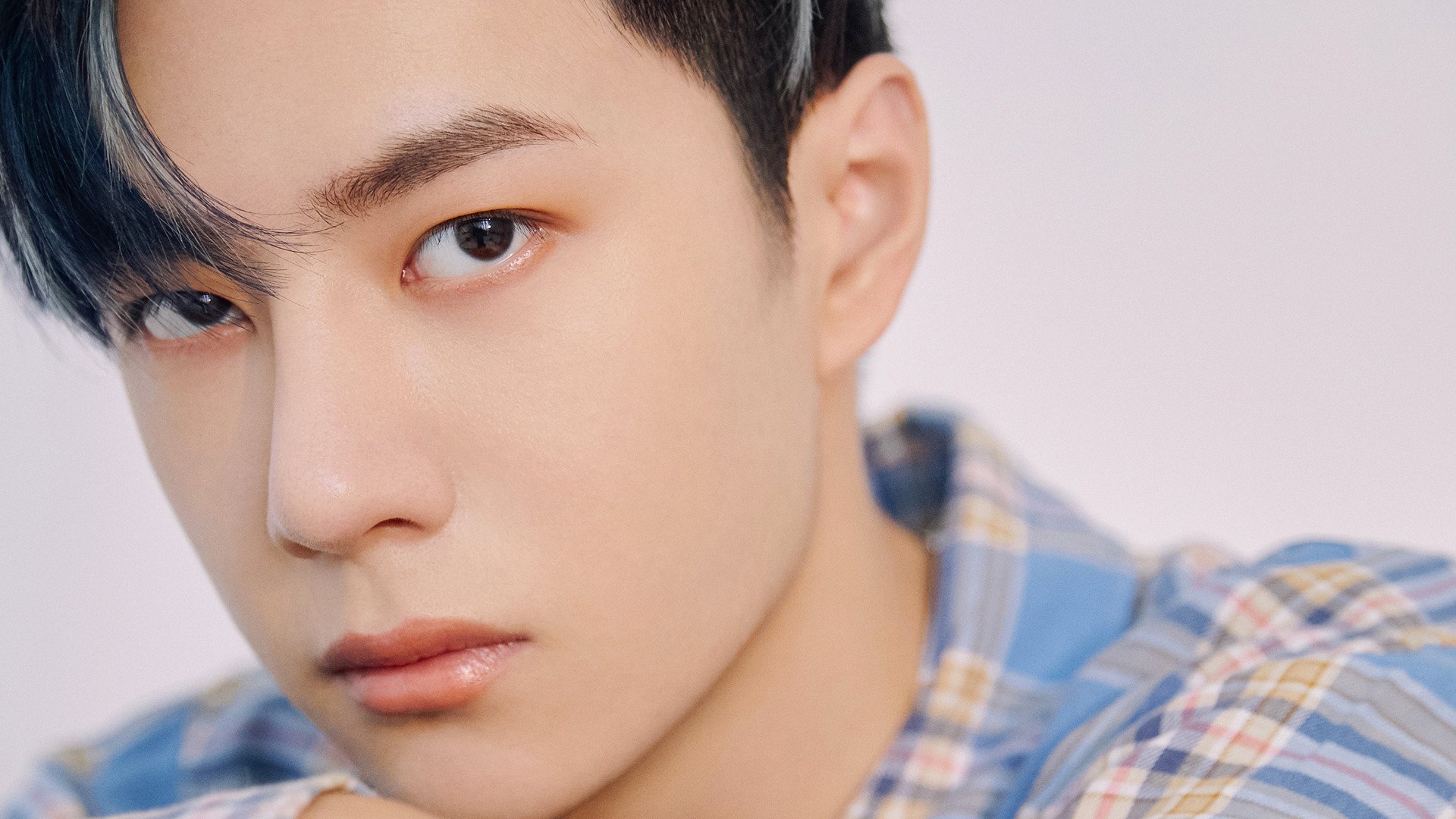 中国足球主教练选拔透明程序与教练竞争力提升,中国足球主教练是谁